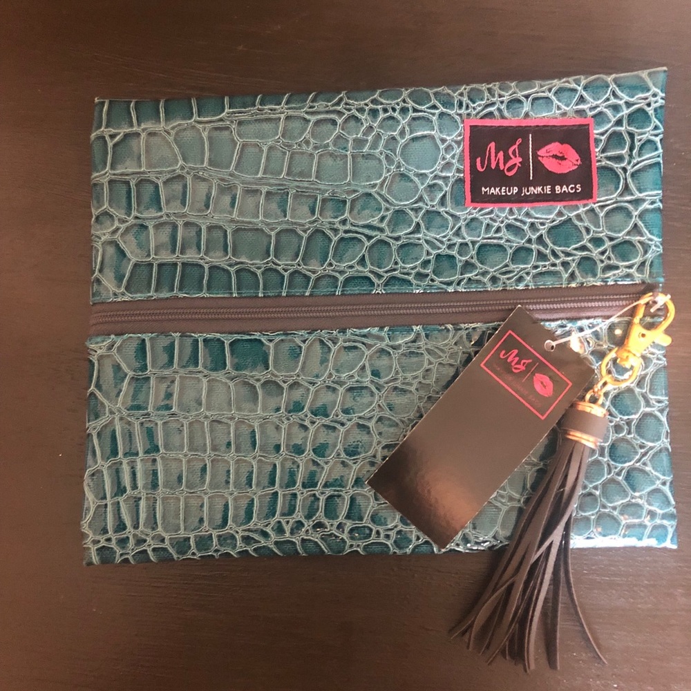 Small Makeup Junkie Bag